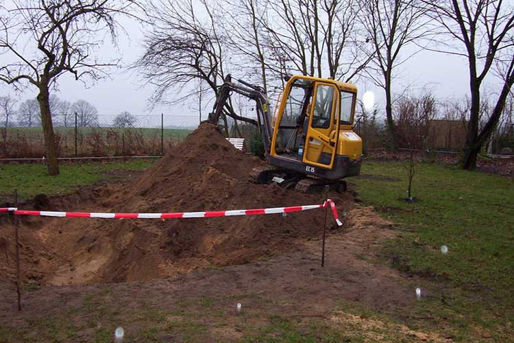 JAY Bau Gartenbauleistungen - Erdarbeiten