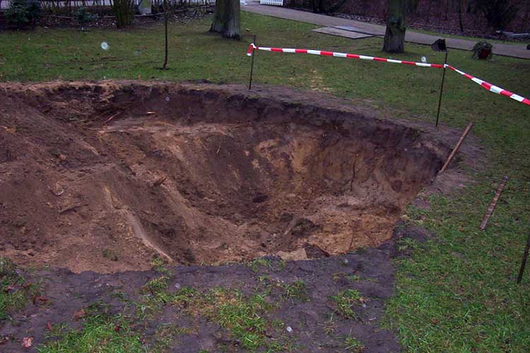 JAY Bau Gartenbauleistungen - Erdarbeiten